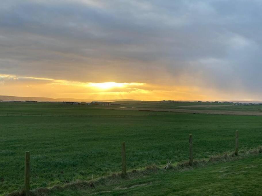 Loanside Lodge, Self-Catering, Holm, Orkney. Saint Marys Buitenkant foto