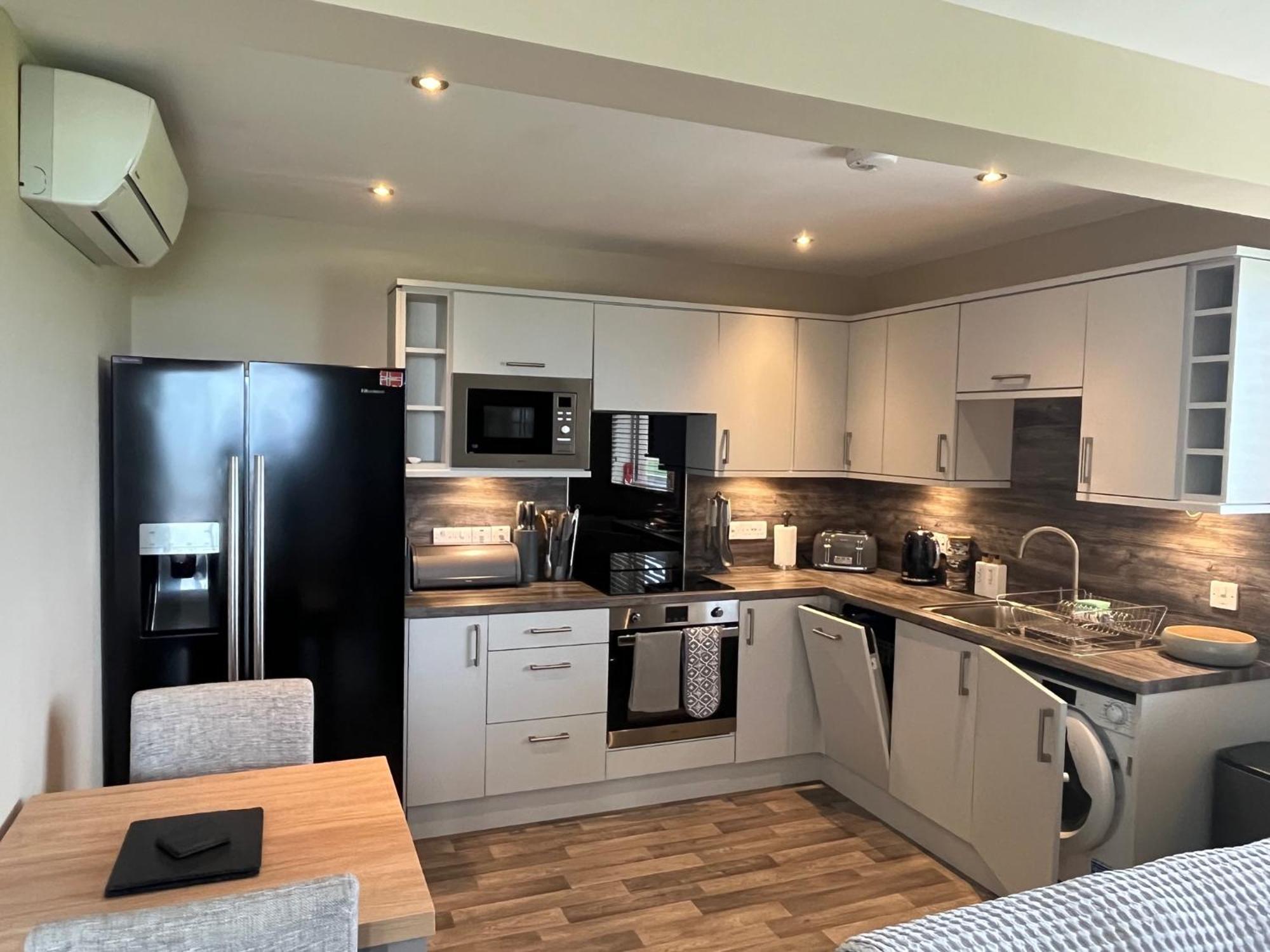 Loanside Lodge, Self-Catering, Holm, Orkney. Saint Marys Buitenkant foto